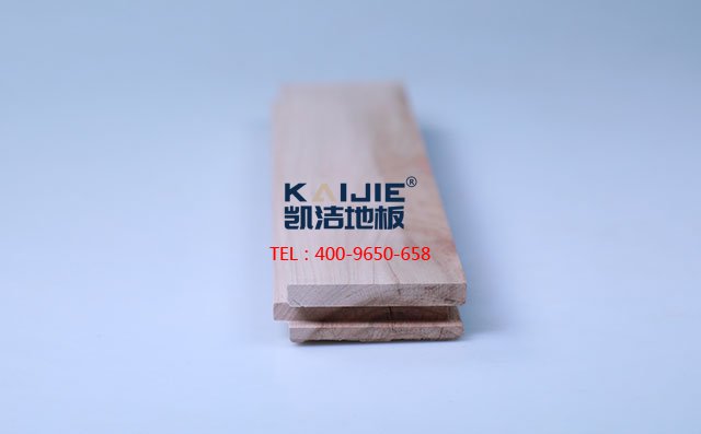 北美楓木三級(jí)素板運(yùn)動(dòng)木地板——?jiǎng)P潔地板