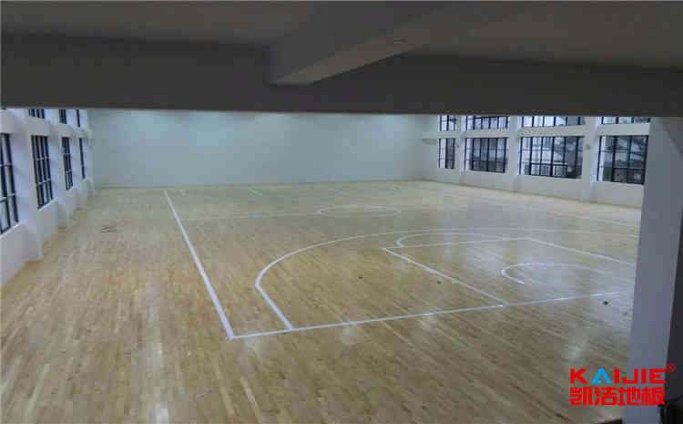 室內籃球場木地板是多少錢