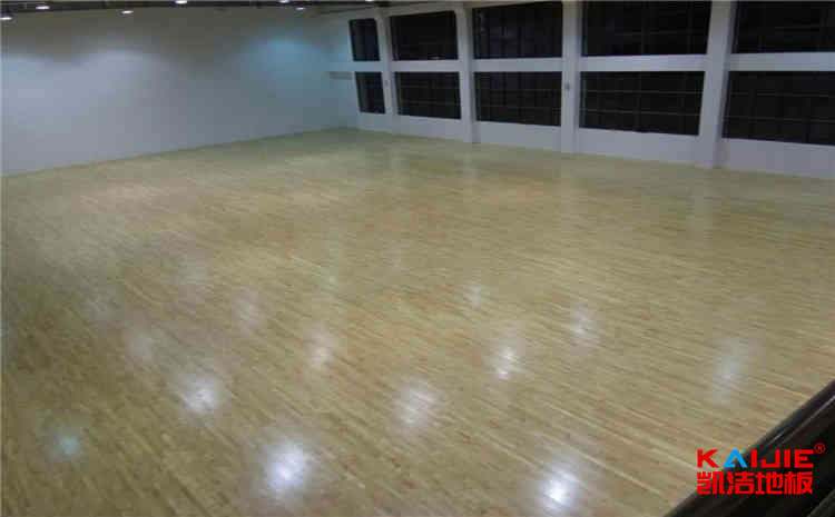 柞木舞臺運(yùn)動木地板施工技術(shù)方案